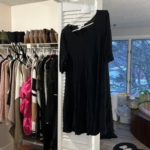 Black Forever 21 Dress